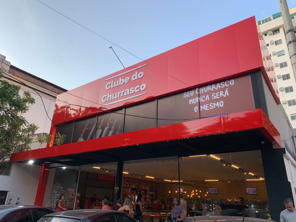 Fachada da loja Clube do Churrasco em Icaraí, Niterói.